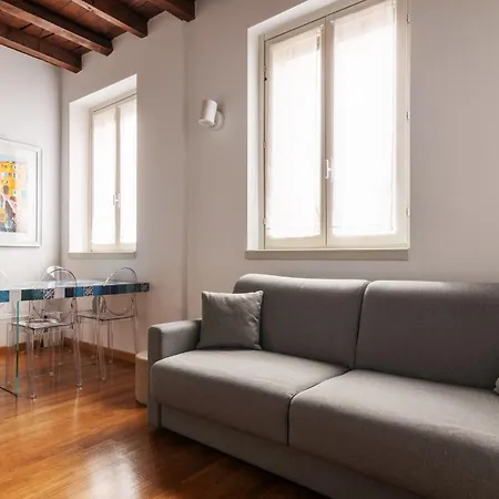 Design Arco Della Pace Apartment *
