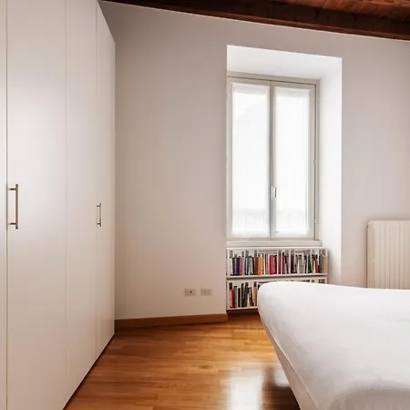 Design Arco Della Pace Apartment Milan